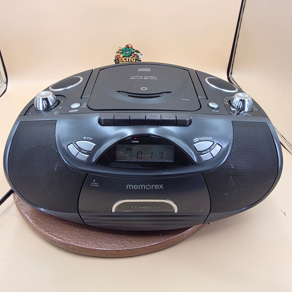 Memorex MP3 CD Cassette Player AM/FM Radio Boombox Black Portable Audio System